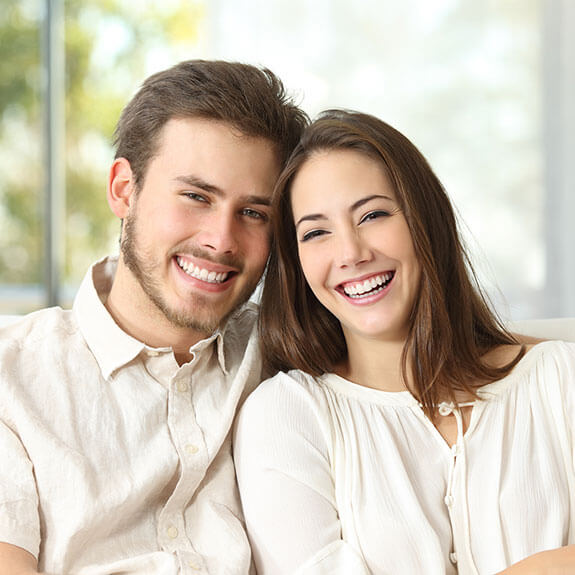 smiling-young-couple