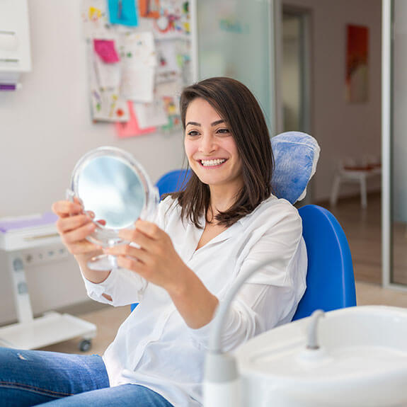 Stopping Tooth Pain With Root Canals in New York